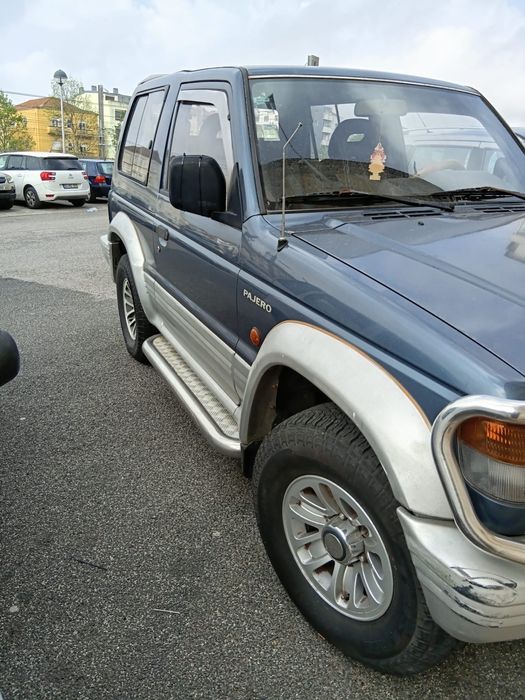 Mitsubishi pajero