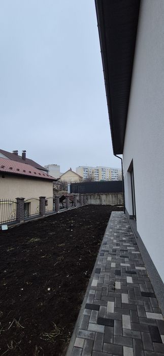 Продаж будинку, центр! ТОП локація та ціна! Центральні комунікації!