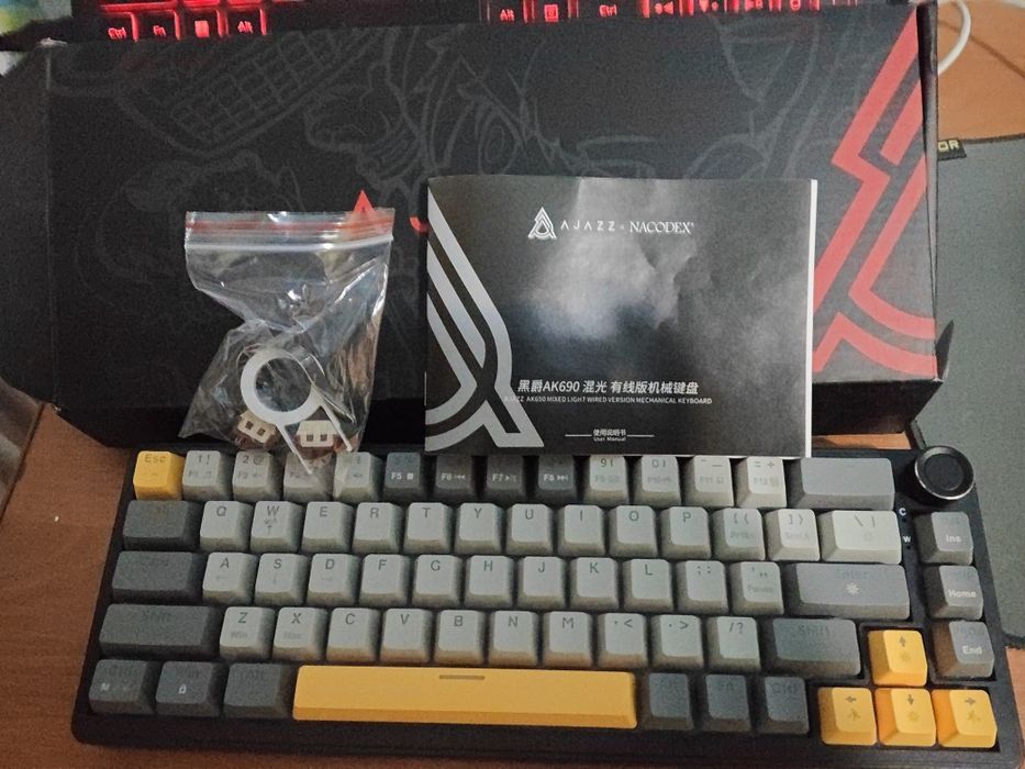 Клавіатура Ajazz ak 690/Ajaz 820/ Ajazz 680//Клавиатура аджаз 820Про