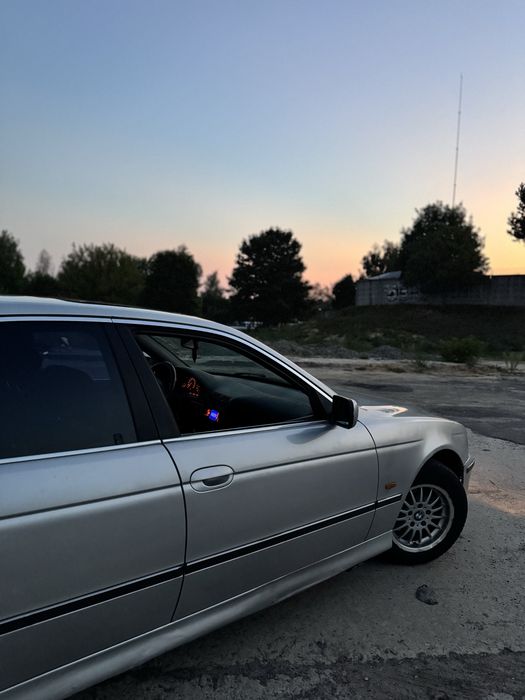 BMW E39 525TDS обмін на авто,