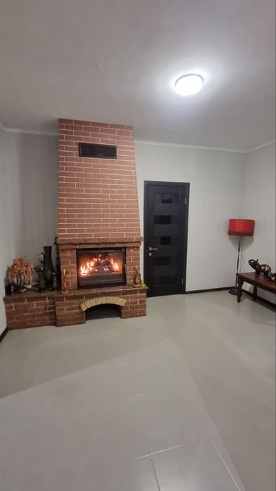 Срочно!Продам будинок, Космічний мкр, Южний ринок