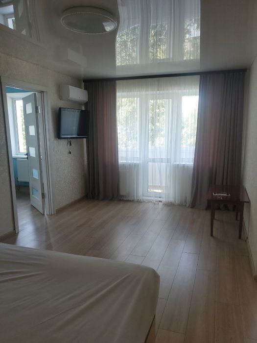 Здається 2 кімнатна квартра район 5/5