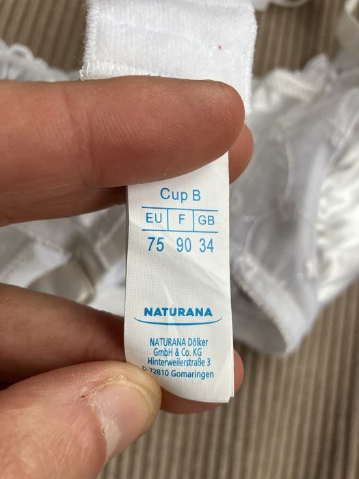 Biustonosz Naturana 75B biały
