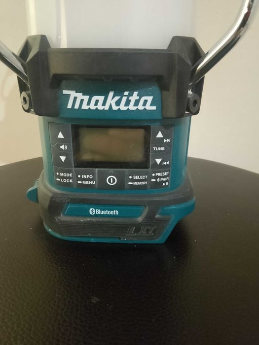 Makita Dmr055 Radio Fm
