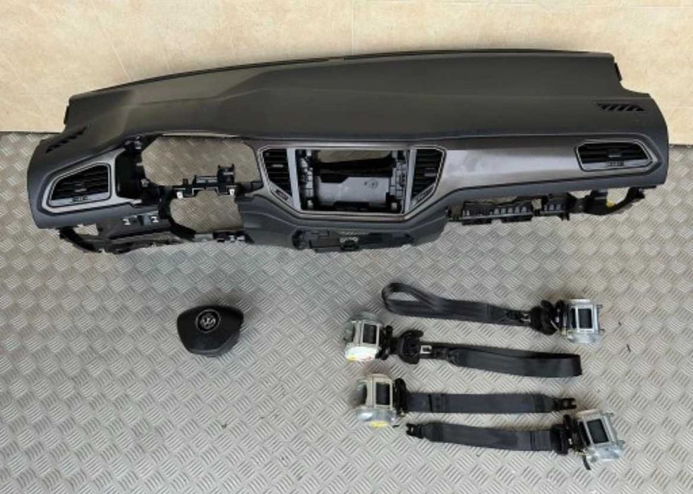 VW Troc tablier airbags cintos