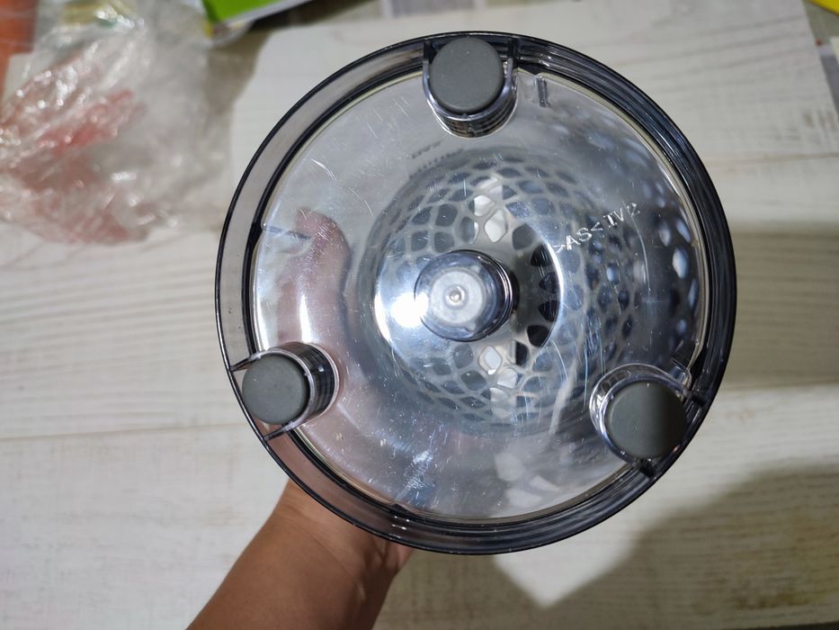 Набір для блендера Philips Avance Collection HR1966/90 в стані нового