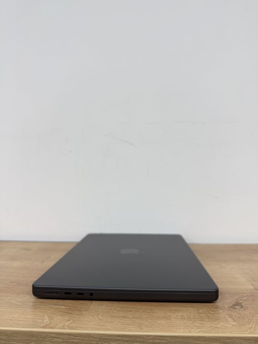 macbook m4 pro 14 - Купить электронику - Цены на OLX.ua