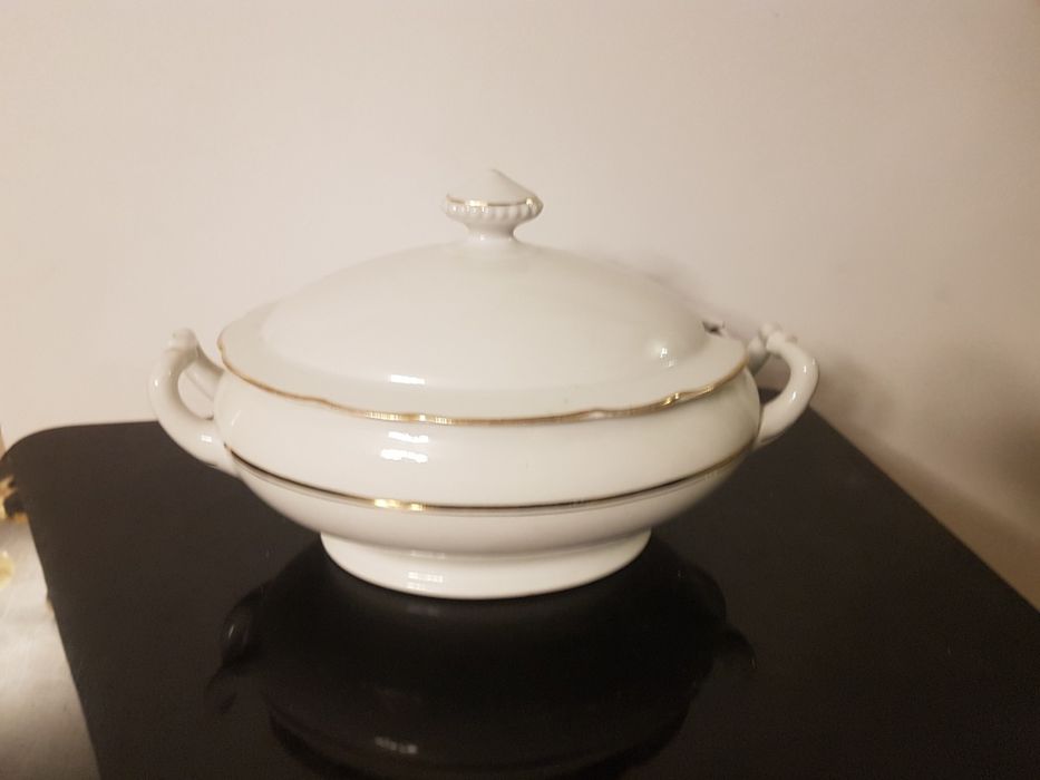 Vintage PRL Ćmielow , waza porcelana