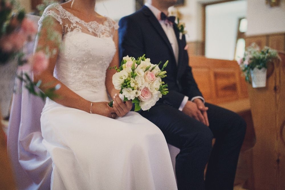 Suknia ślubna Firmy Gala Model ZASTA + BOLERKO