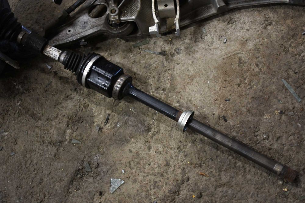 Półoś przednia prawa k8d2-3b436-cb Discovery Sport L550 Lift 2.0D