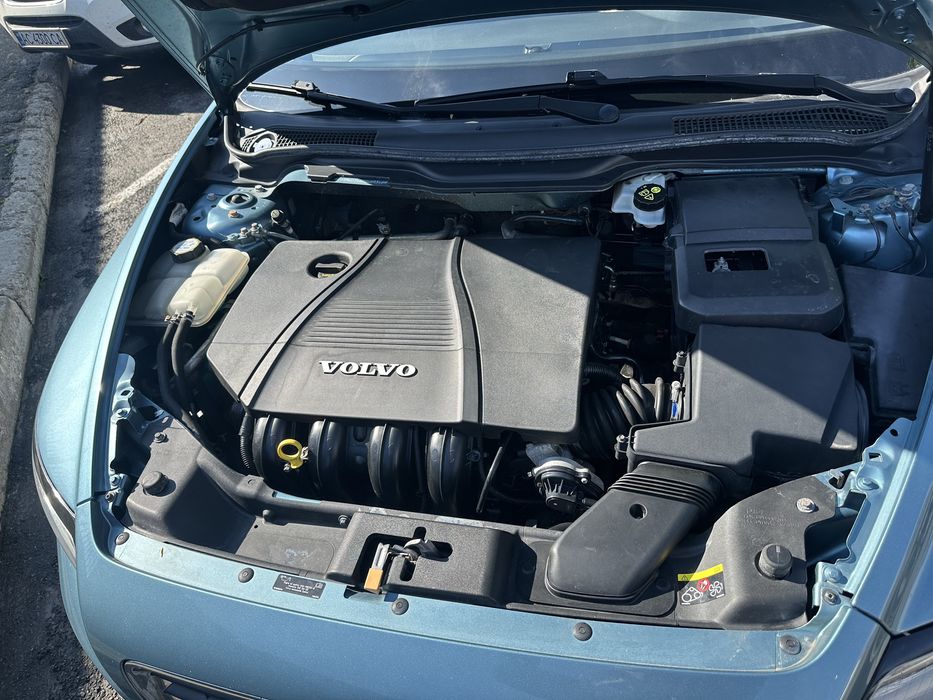 Продам авто Volvo v50