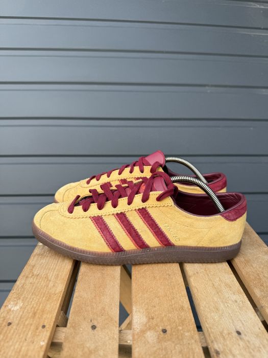 Кросівки adidas malmo 42