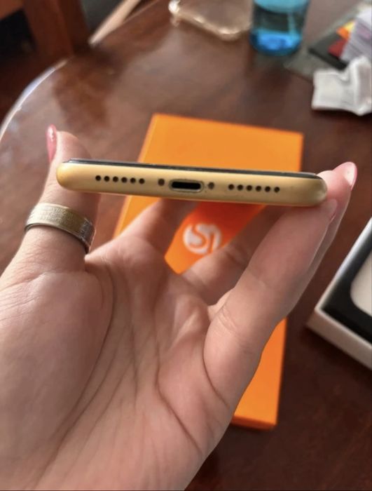 Iphone XR usado, mas em bom estado