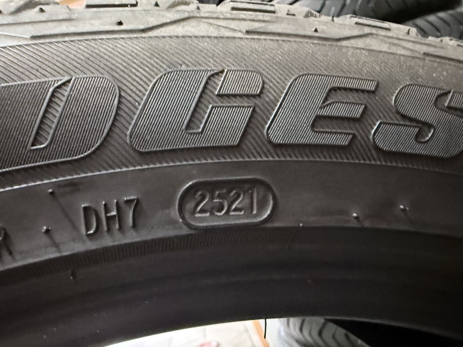 Opony Bridgestone Dueler 285 45 22 lato