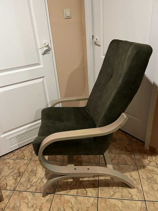 Fotel ciemnozielony
