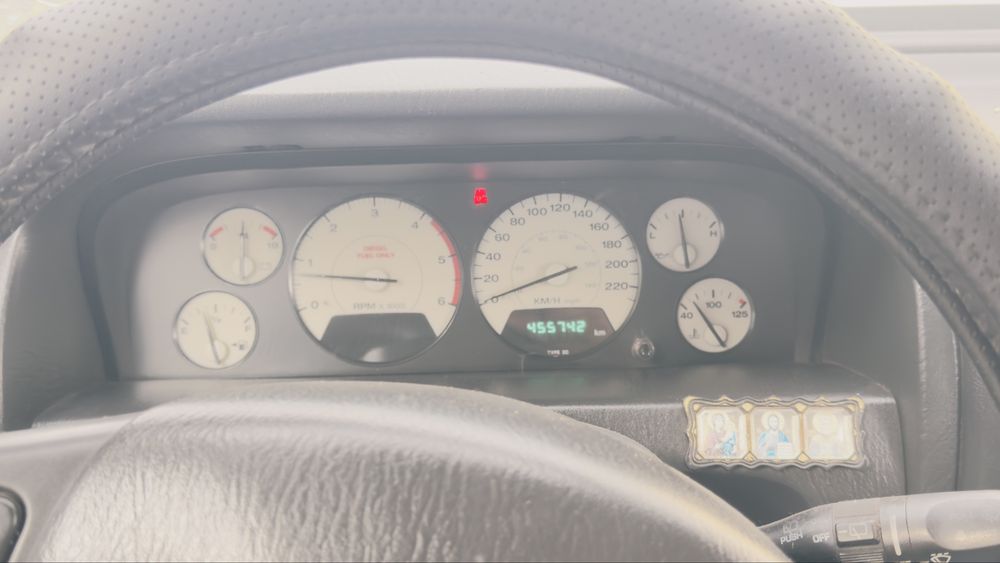 Jeep Grand Cherokee 2003 2.7 дизель CRD | Автомат | 4x4 | Сріблястий