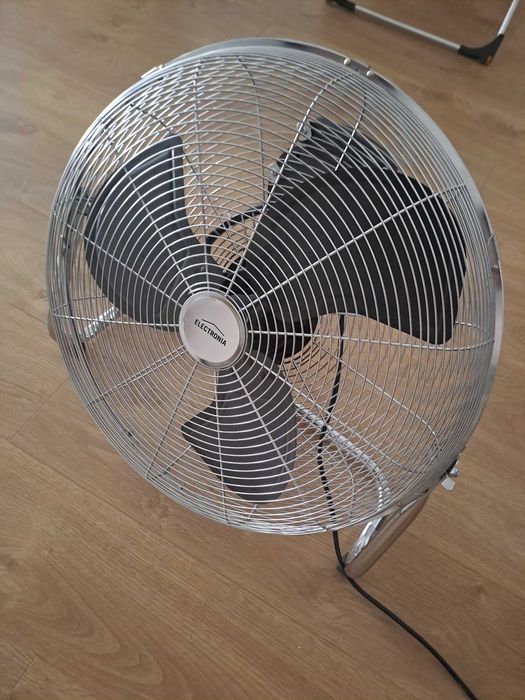 Ventoinha de Chão 55cm 120 W