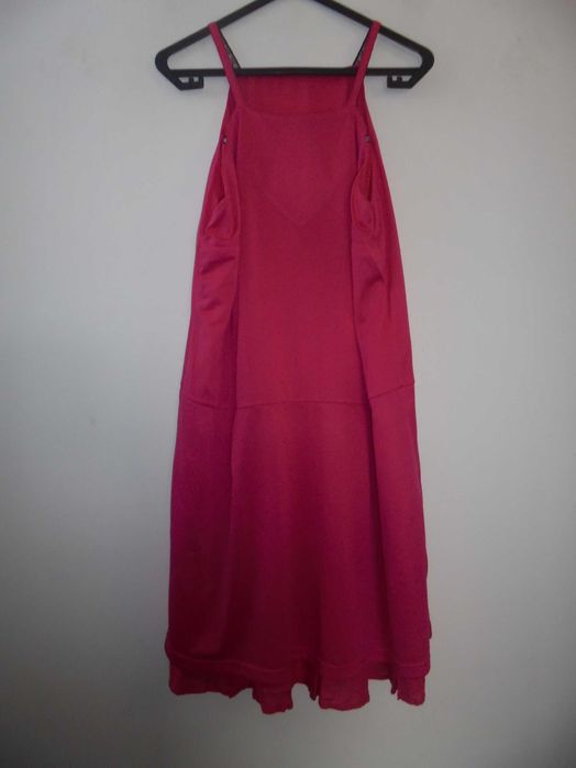 vestido de de mulher cor de rosa