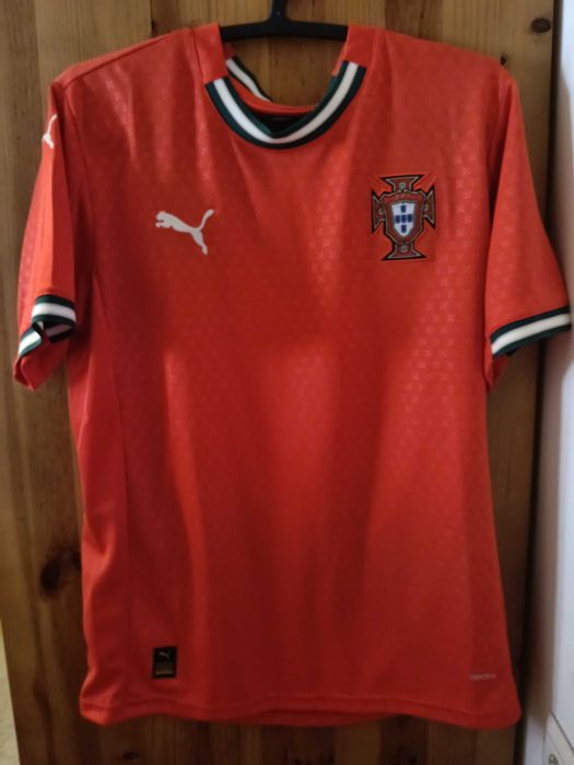 Camisolas Sporting e seleção 15€