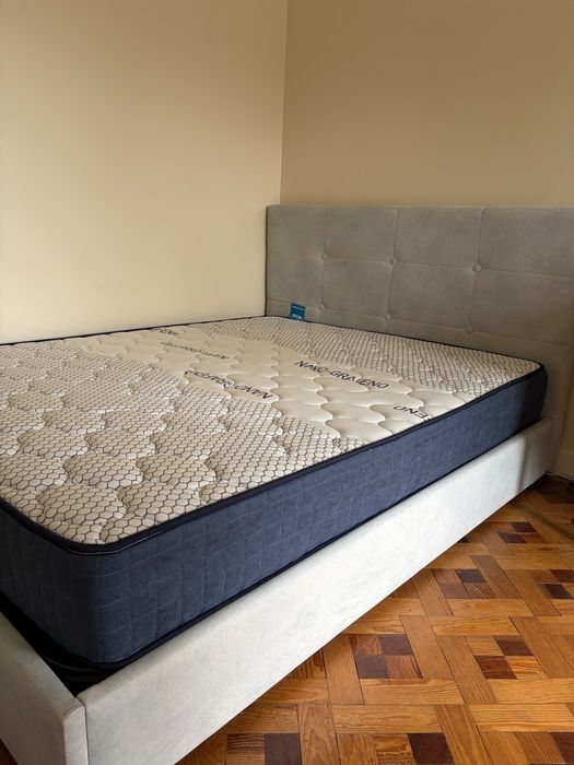 Cama de Casal + colchão premium