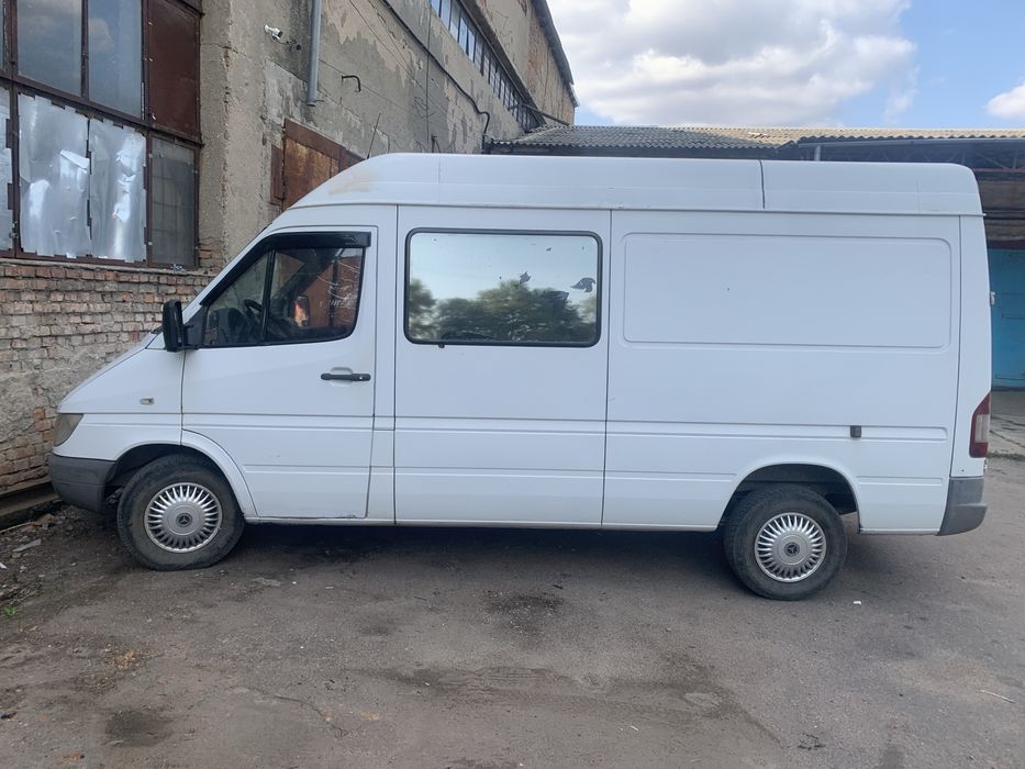 Mercedes Benz Sprinter