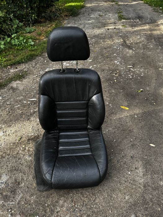 Fotele skorzane do jeep XJ