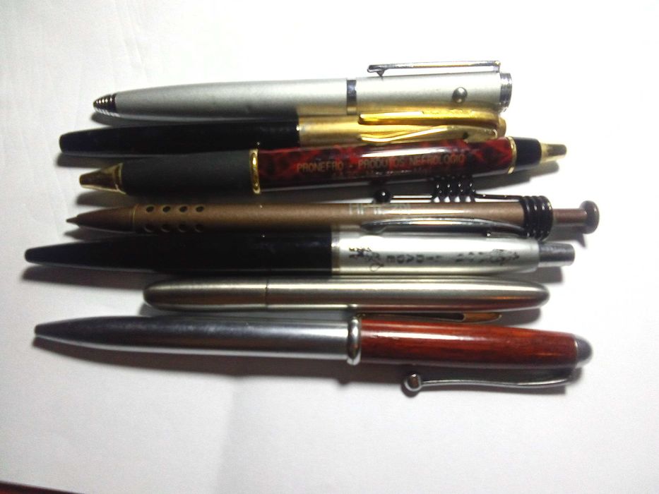 Quatro Belas Esferográficas Alemãs e outras