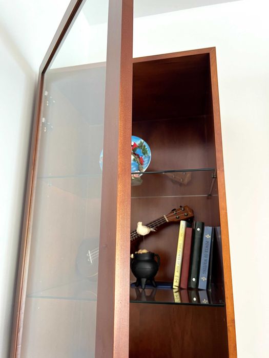 Conjunto de Móvel de TV com 2 Vitrines e Arrumação