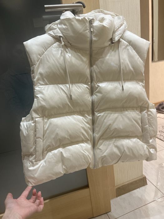 Жилетка оригінал puma молочна