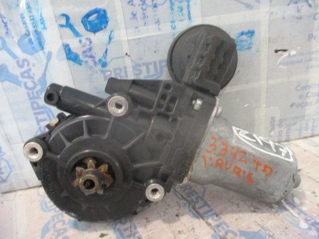 Motor vidro trás direito TOYOTA Auris Hatchback (_E15_)