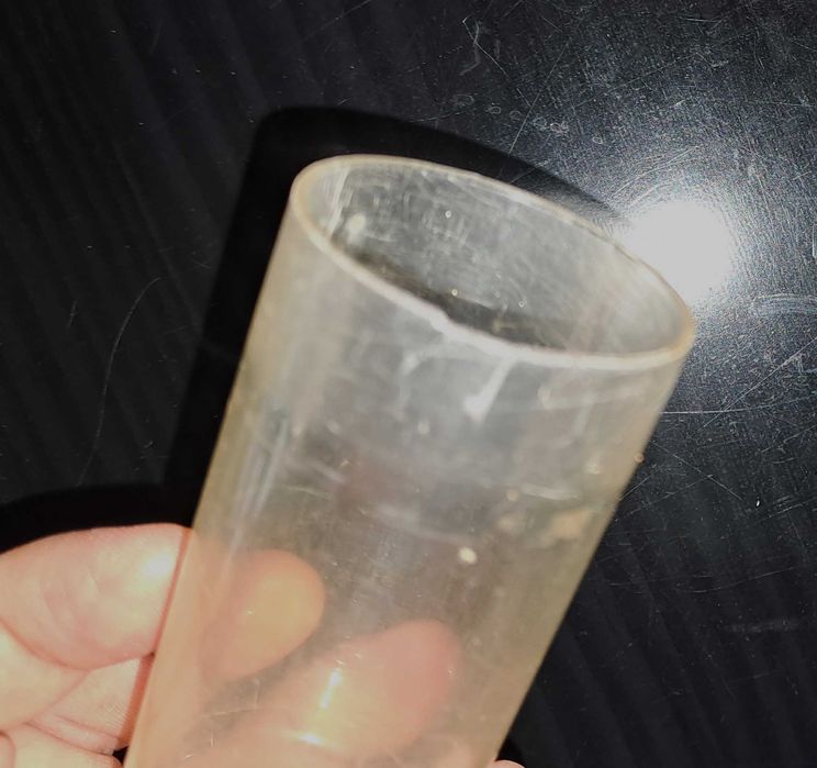 Recipientes/bebedouros para gaiolas pequenas