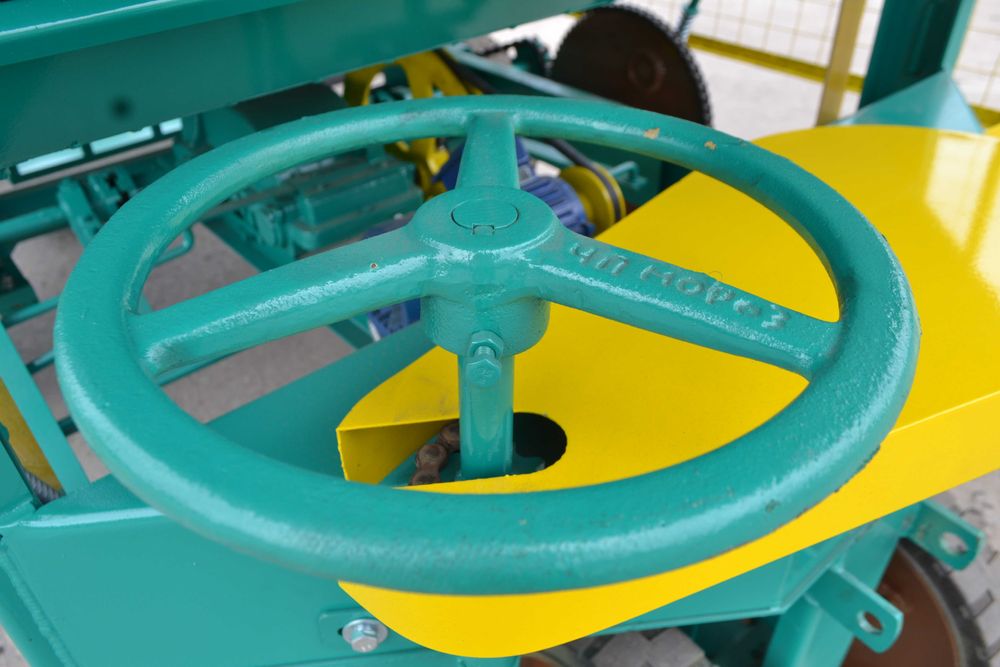 Очисник вороху  ОВС-25У зциклоном і збільшеним вивантаженням ОВС-25.