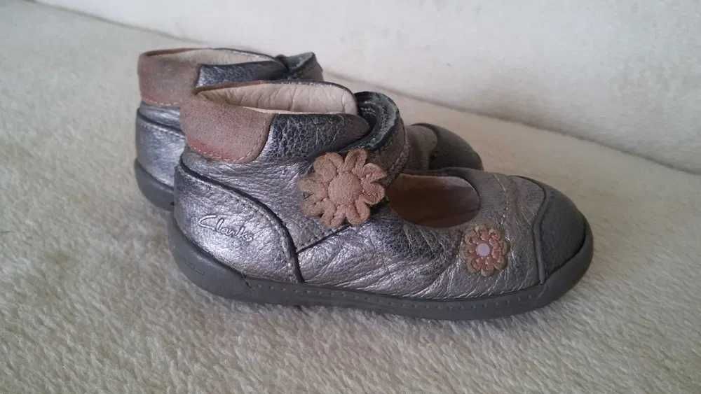 buty balerinki trzewiki clarks 13,5 cm rozmiar 21/22