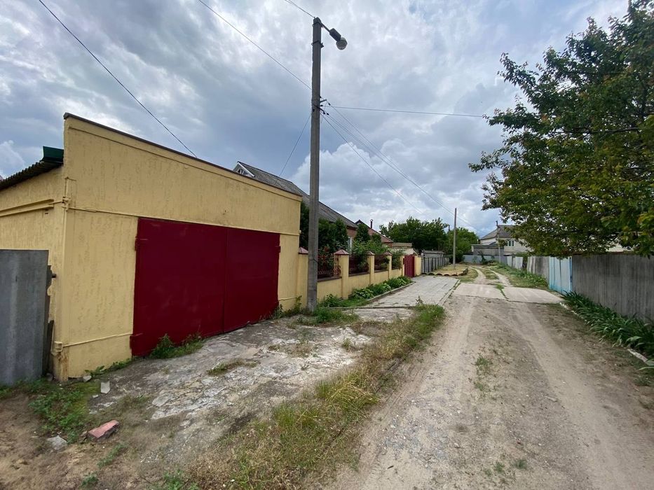 Продам сучасний будинок, сертификат