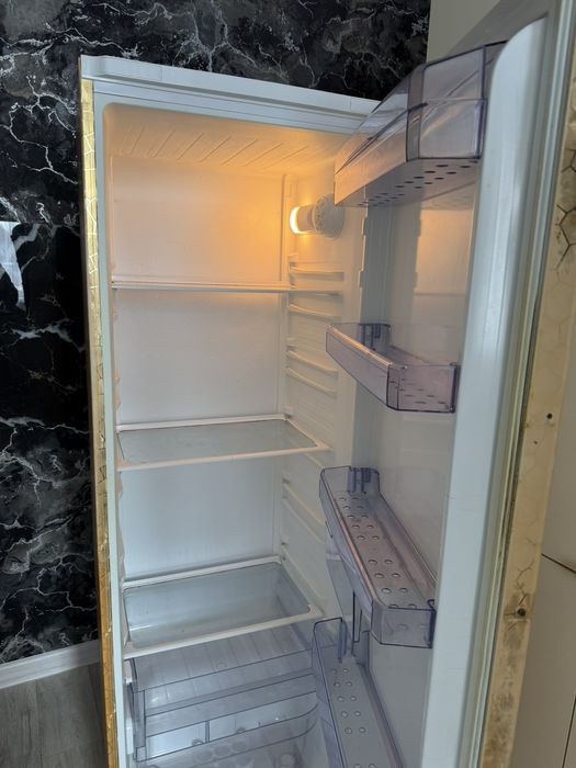Продам холодильник BEKO без морозилки