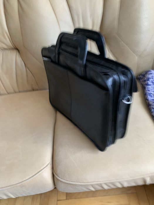 Продам новий портфель