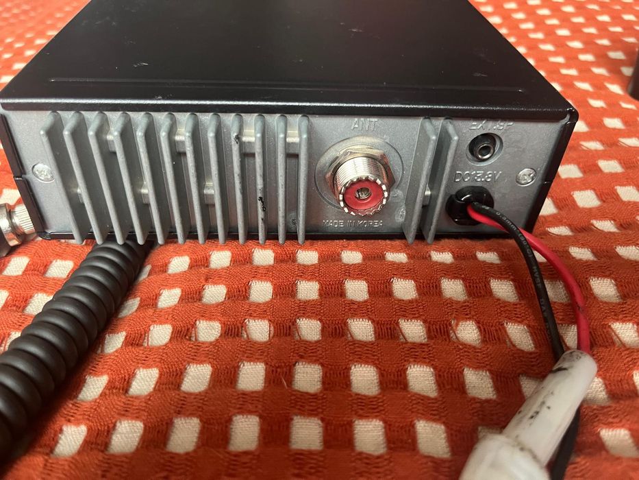 CB Radio Yosan Turbo JM-3031M czarny, bardzo dobry stan