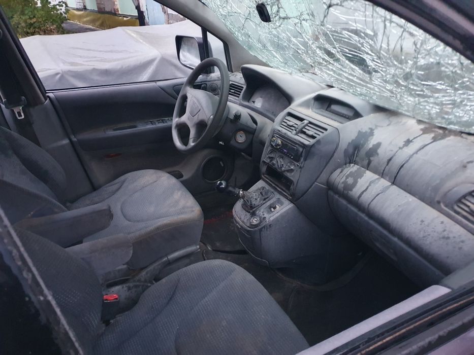 Mitsubishi Space Wagon