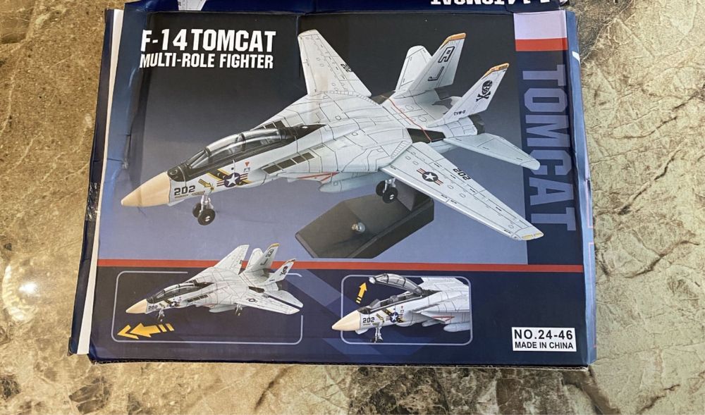 Модель літака МРІЯ АН - 225 / Винищувач F 16 / F22 / F35 / B2 spirit