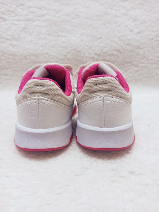 Оригінал Adidas, 24 розмір, устілка 15.5 см, кросівки для дівчинки