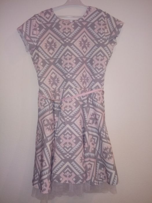 Sukienka dziewczęca