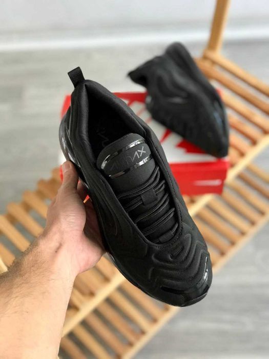 Кросівки Nike Air Max 720 Triple Black premium