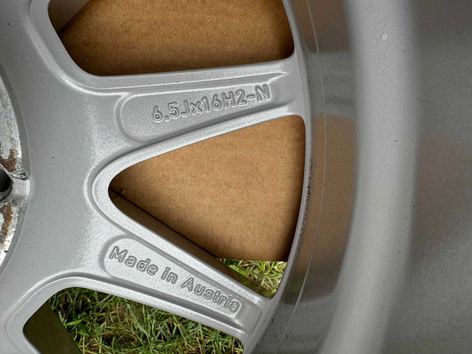 Alufelgi 5x112 r16 Skoda Octavia Superb Yeti Karoq 138#