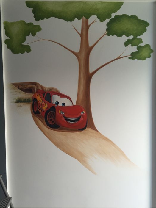 Розпис стін, вітрин, меню,  тканин, будь-яких елементів