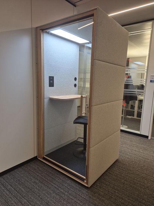 Montaż mebli, montaż kuchni, przeprowadzki