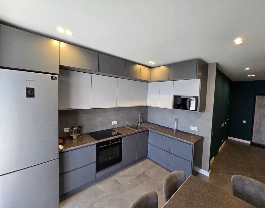 2к квартира в ЖК Над Бугом, Виставка, мінімальне переоформлення, ТОРГ