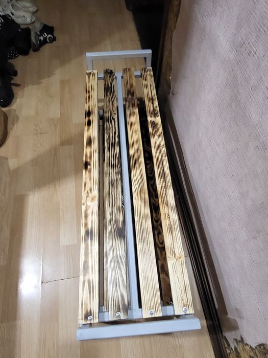 Обувна полиця  !