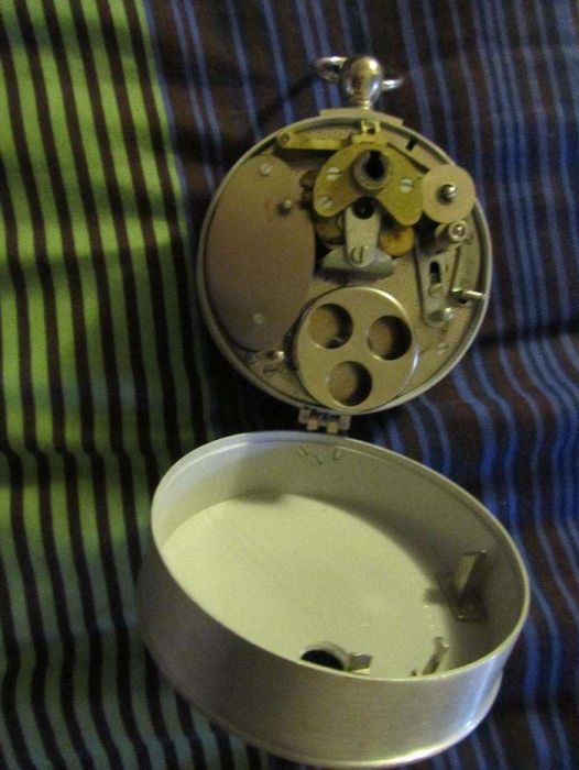 Relógio controlador de rondas e patrulhas para vigilantes