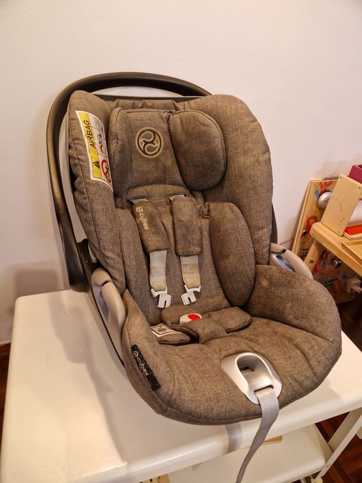 Ovo Cybex Cloud Z i-Size em bom estado