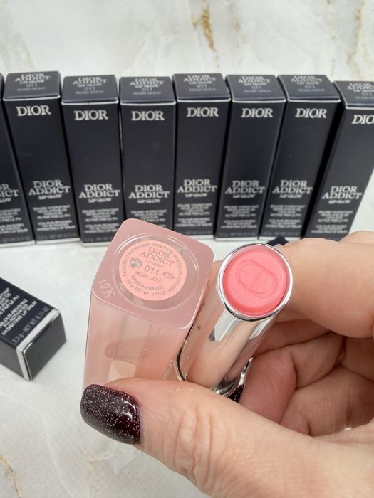 Бальзам для губ Dior Addict Lip Glow 011 Rose Gold